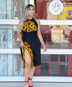 Folklore & Tradition Traditional Palenque Yellow Sunflower