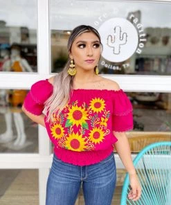 Folklore & Tradition Girasol Off-Shoulder