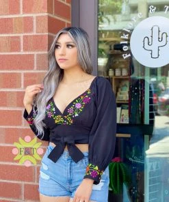 Folklore & Tradition Sophia Puff-Sleeve Top