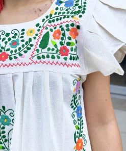 Folklore & Tradition Romantic Poblano Traditional