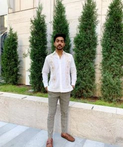 Folklore & Tradition MEN Guayabera - Golden