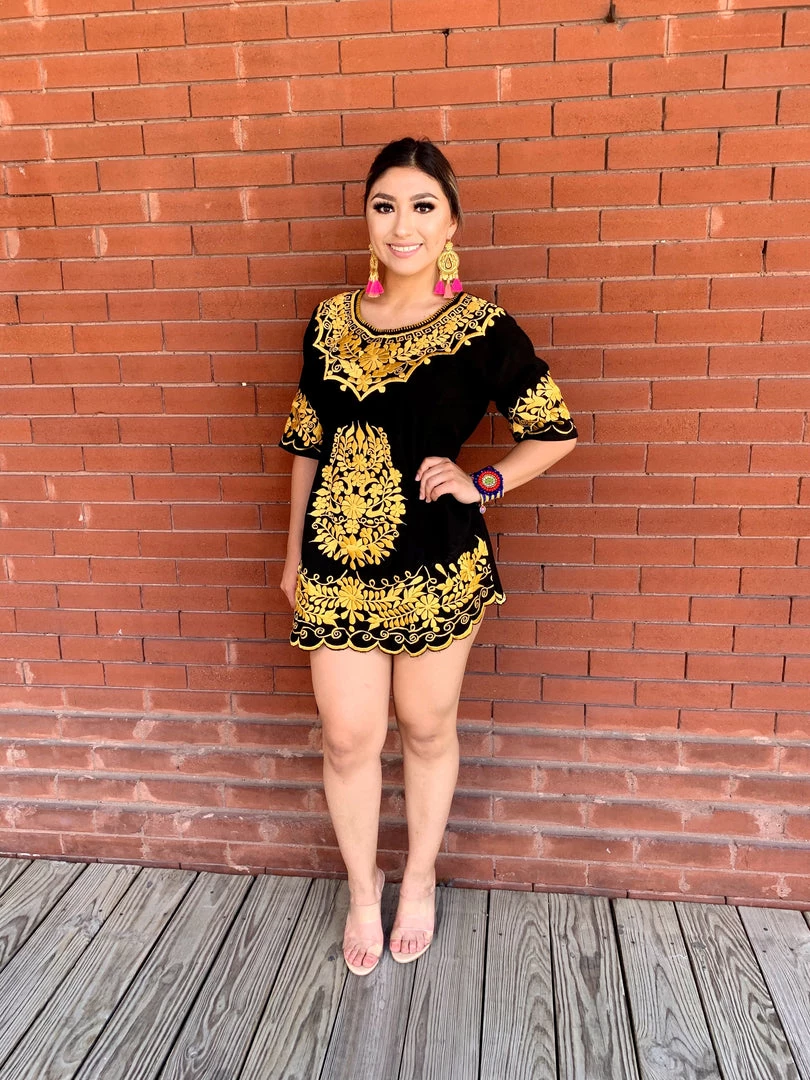 Folklore & Tradition Tops La Reina Blusón - 24K Gold 1 Folklore & Tradition Tops La Reina Blusón - 24K Gold