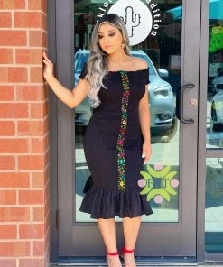 Folklore & Tradition Sweet Mermaid Dress Off-Shoulder