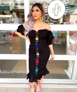 Folklore & Tradition Off-Shoulder Sexy Mermaid Dress