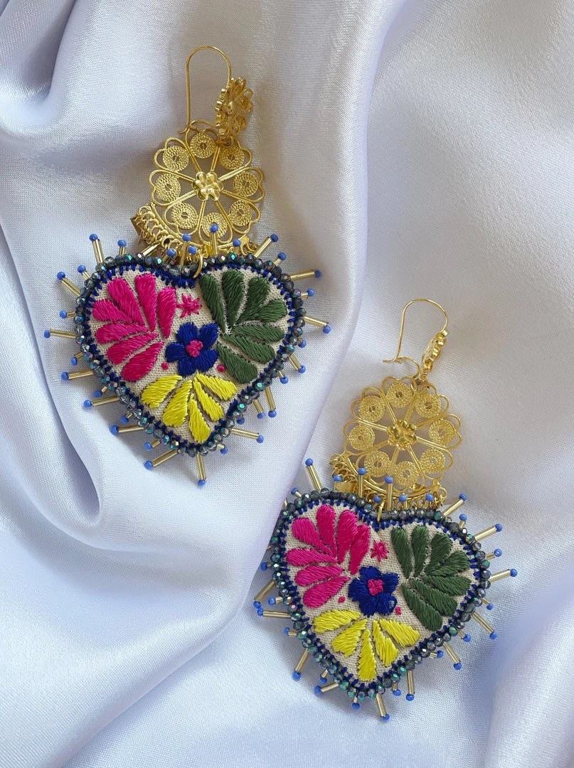 Folklore & Tradition San Antonino Hearts No.11 1 Folklore & Tradition San Antonino Hearts No.11