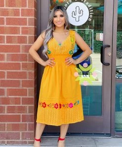 Folklore & Tradition Fiesta Midi Dress