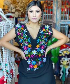 Folklore & Tradition Valentina In Black