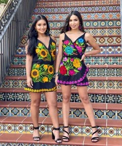 Folklore & Tradition Mamacitas Mini Traditional