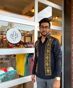 Folklore & Tradition MEN Guayabera - Golden Black