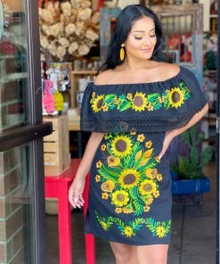 Folklore & Tradition Paulina Off-Shoulder In Black