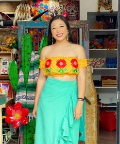 Folklore & Tradition Tops Ruffled Sunflower Crop