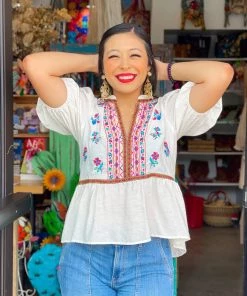 Folklore & Tradition Floral Puff Top Tops