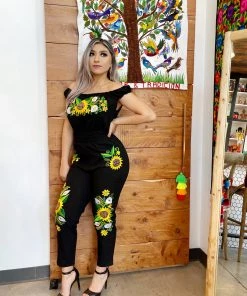 Folklore & Tradition Bottoms Flirty Jumper