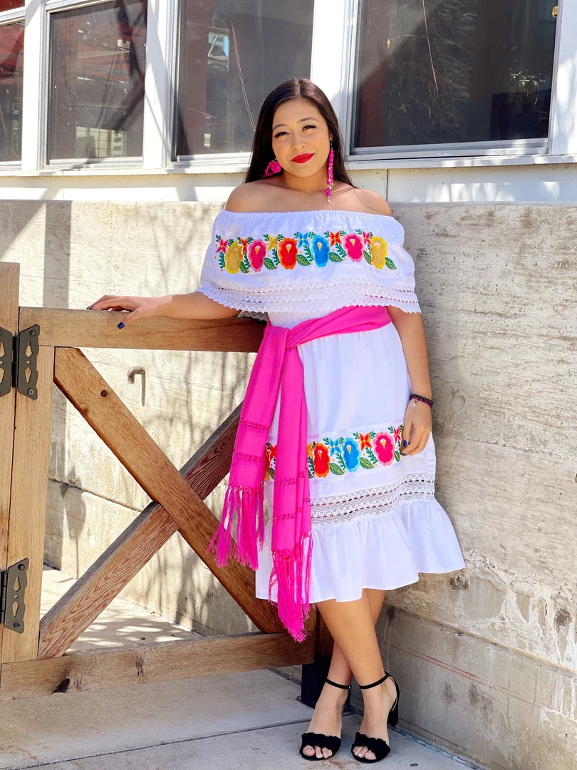 Folklore & Tradition Campesino Floral Lace (White) *Premium* 1 Folklore & Tradition Campesino Floral Lace (White) *Premium*