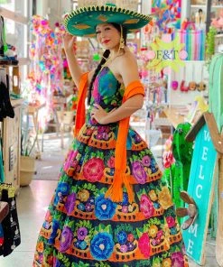 Folklore & Tradition Chiapas Folklorico Collection Fiesta Chiapas