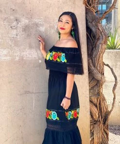 Folklore & Tradition Campesino Floral Lace (Black) *Premium*