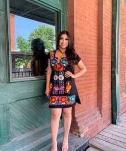 Folklore & Tradition Traditional Bella Floral