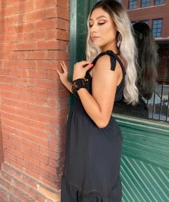 Folklore & Tradition SALE Daisy 8 Folklore & Tradition SALE Daisy