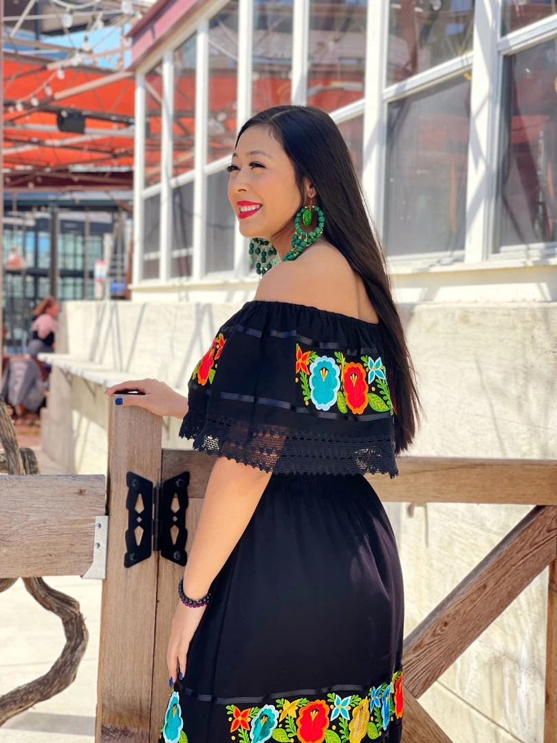 Folklore & Tradition Campesino Floral Lace (Black) *Premium* 3 Folklore & Tradition Campesino Floral Lace (Black) *Premium*