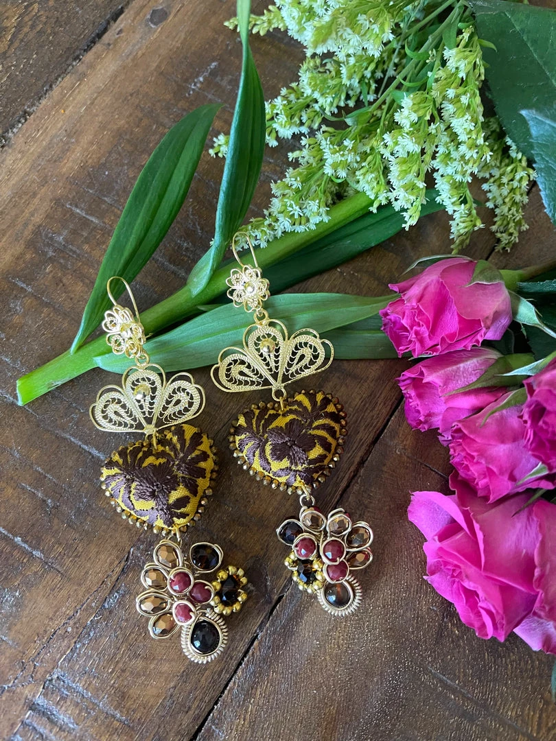 Folklore & Tradition Earrings Heart Filigree No.06 1 Folklore & Tradition Earrings Heart Filigree No.06