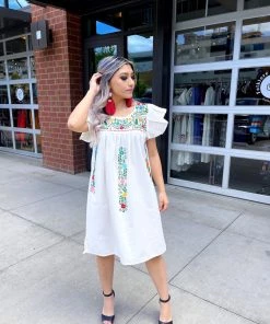 Folklore & Tradition Romantic Poblano Traditional