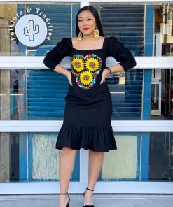 Folklore & Tradition Carmencita Puff-Sleeve Dress Traditional